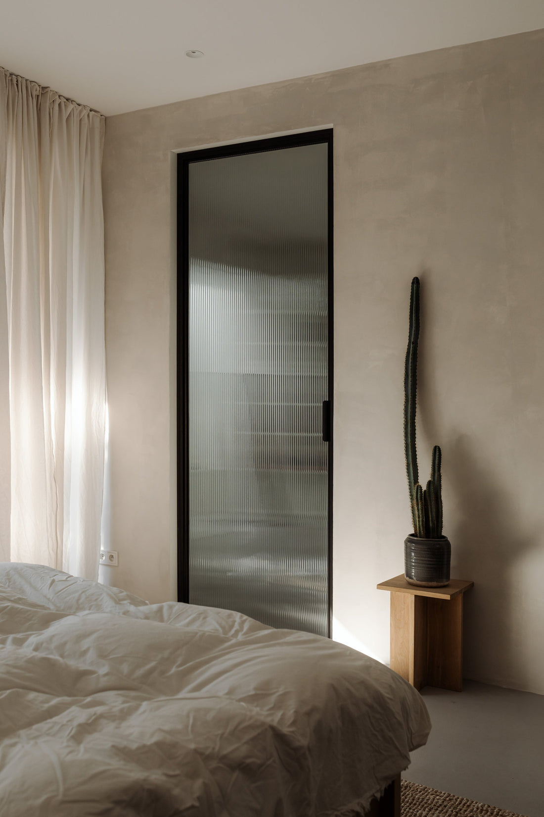 Bedroom Detox Checklist: a science backed reset